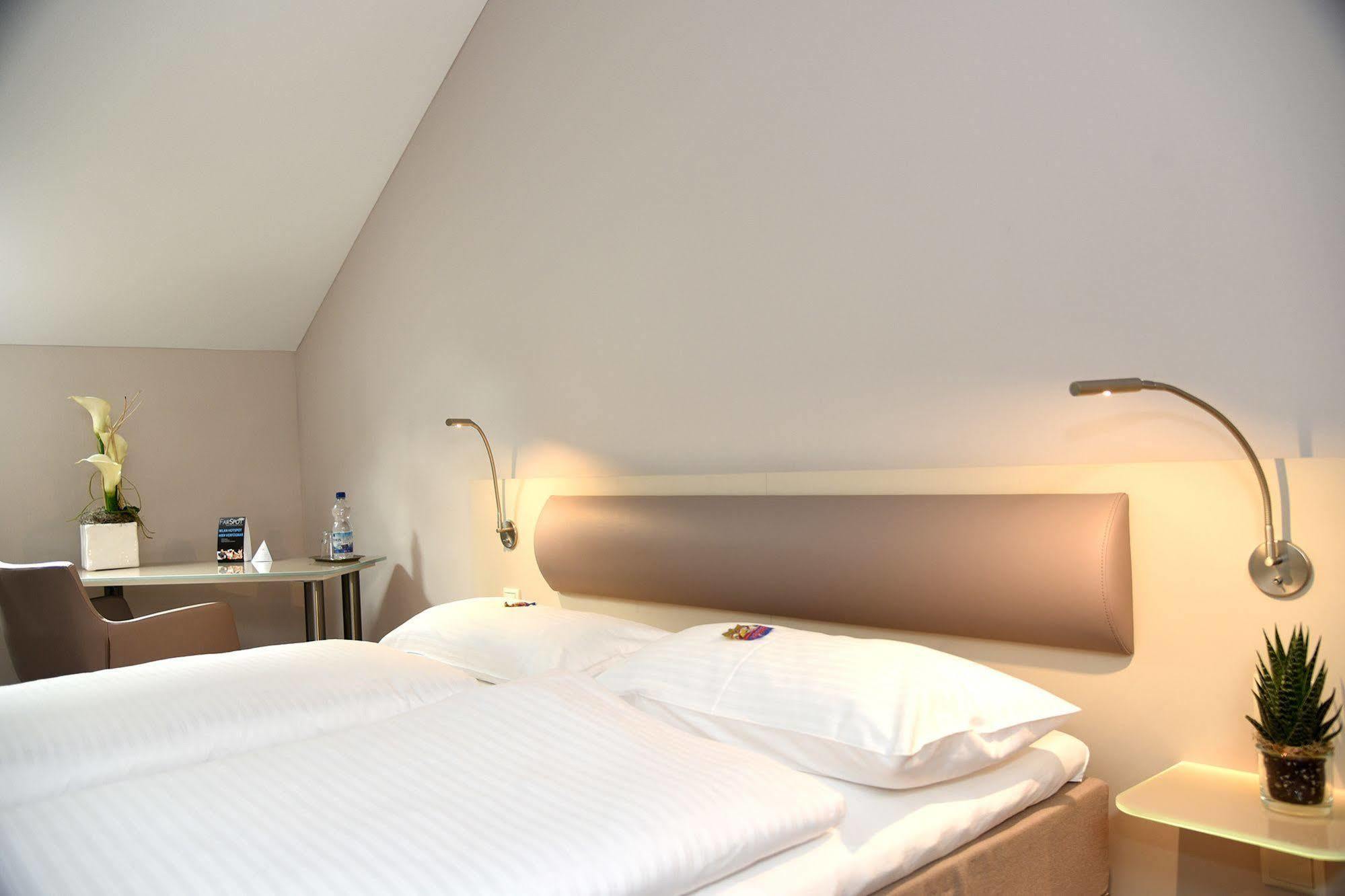 Hotel Bonn City Esterno foto